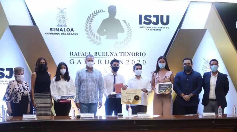 Entregan el Premio “Rafael Buelna Tenorio” a jóvenes sinaloenses