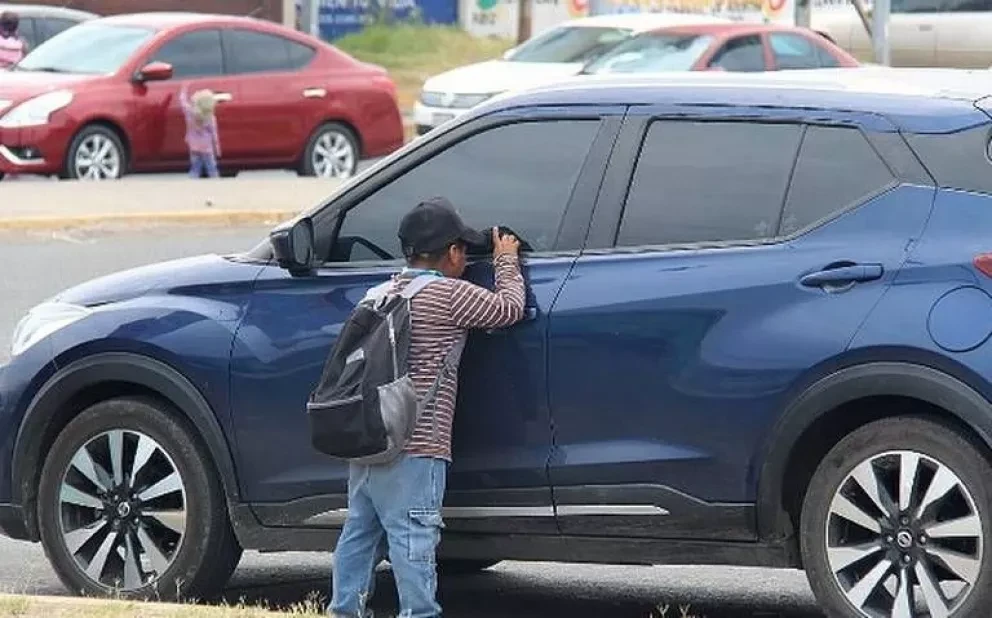 No más niños en la calle, “Sin monedas ayudas más”