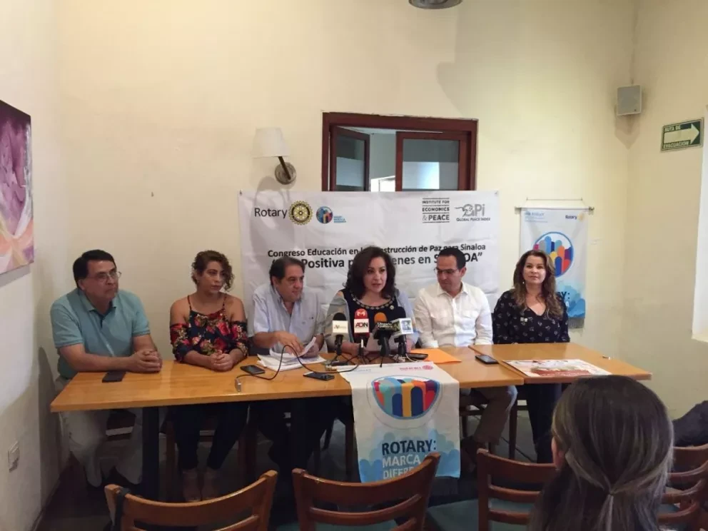 200 jóvenes mexicanos en congreso de paz en Sinaloa