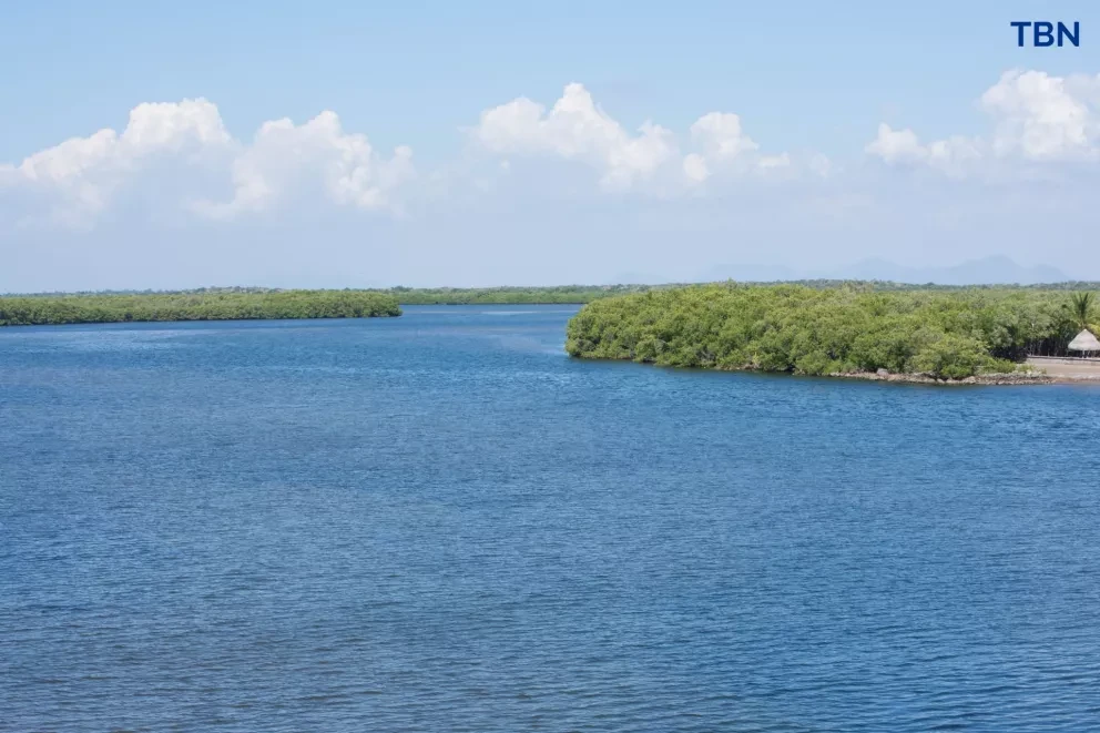 Bahía de Altata, una mirada en ojos de explorador