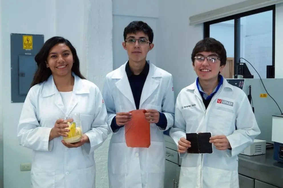 Estudiantes mexicanos expondrán en Londres proyecto de plástico biodegradable