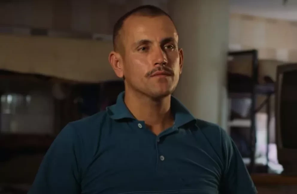 Ser soldado fue el sueño de Héctor Urías antes de militar en la red del cristal
