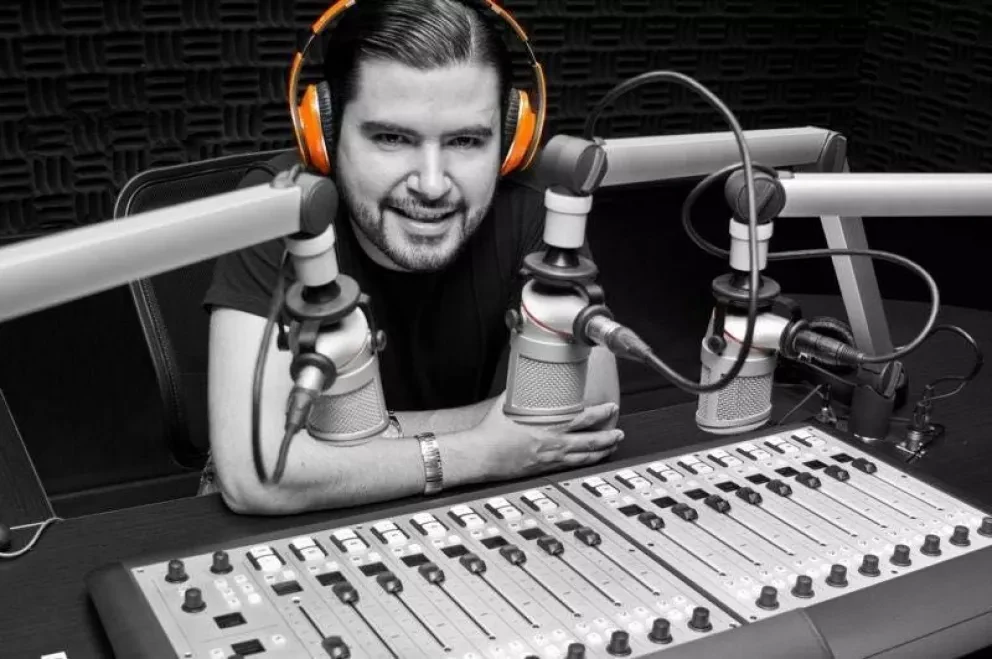 Comunicador, productor, empresario y padre de familia. Jorge Armenta