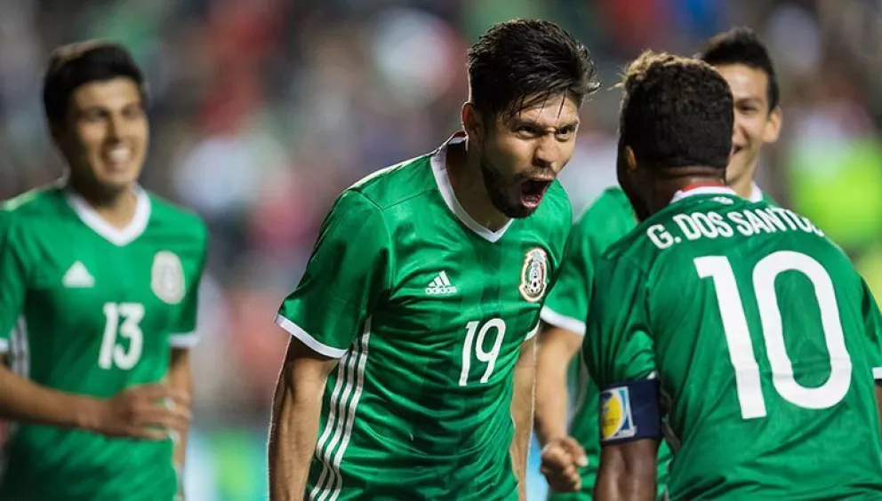 México derrota a Panamá en somnífero encuentro
