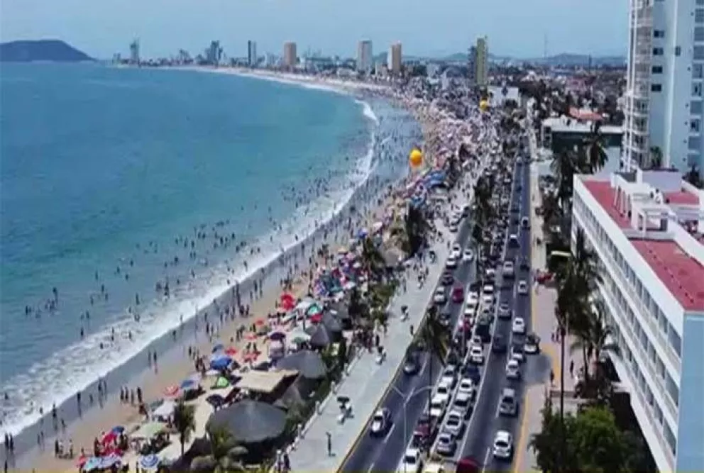 1 millón 500 mil turistas dejan derrama de mil 200 mdp en Semana Santa