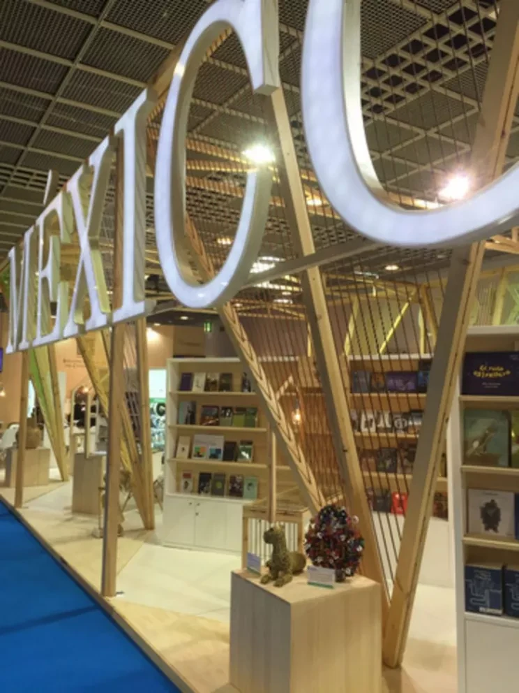 Destaca Pabellón de México en Feria del Libro de Frankfurt