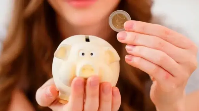 Proyecto Minerva: programa de educación financiera para mujeres