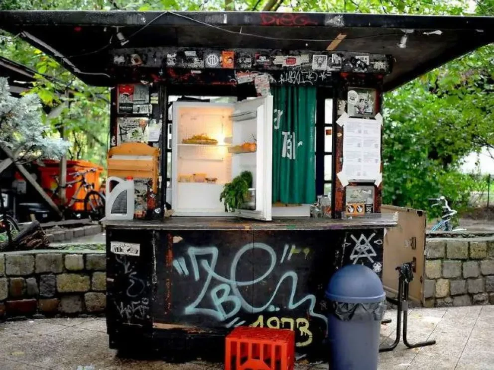 Refrigeradores sociales - neveras en la calle, ¡sírvete tu mismo!