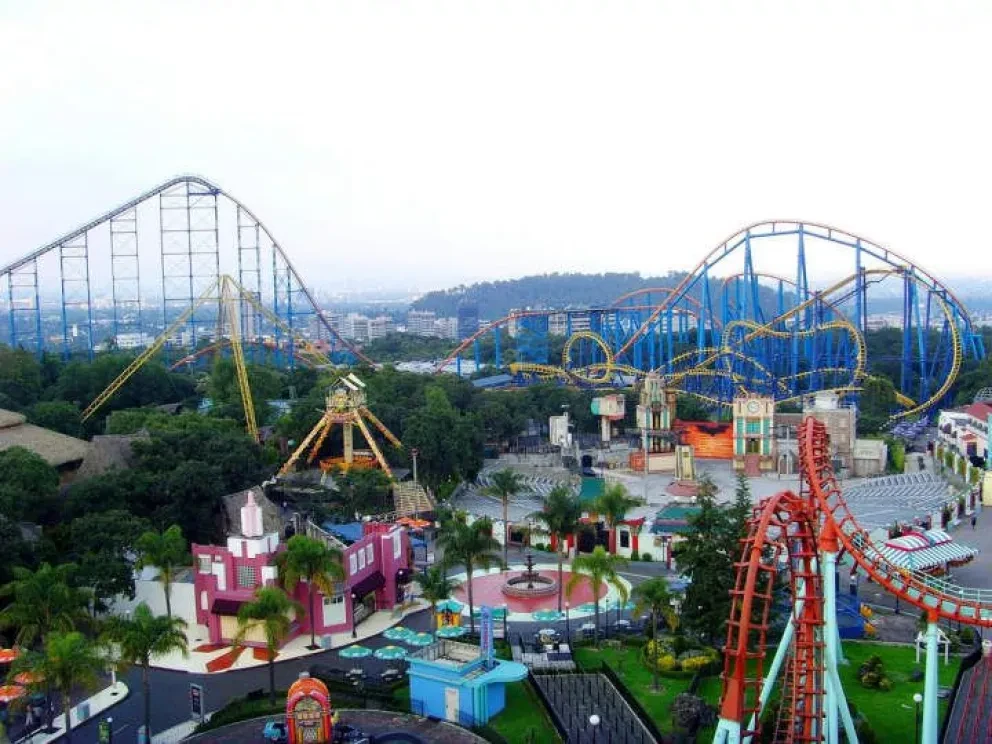 En México el parque de diversiones más visitado de Latinoamérica
