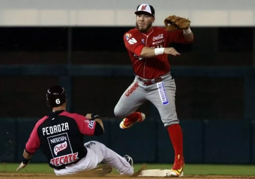 Culiacán rompe racha de Venados