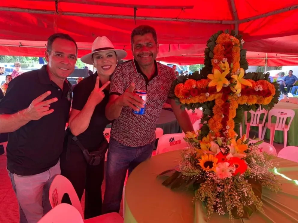 Marquitos hizo un fiestón para los albañiles