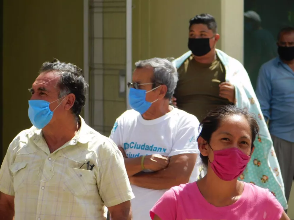 Dicen adiós al cubrebocas, más estados quitan su uso obligatorio