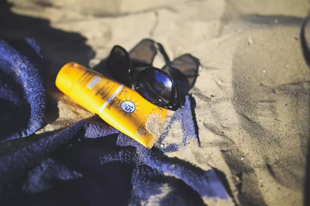 ¿Vas a la Playa? No olvides el bloqueador, te decimos cuál es el mejor