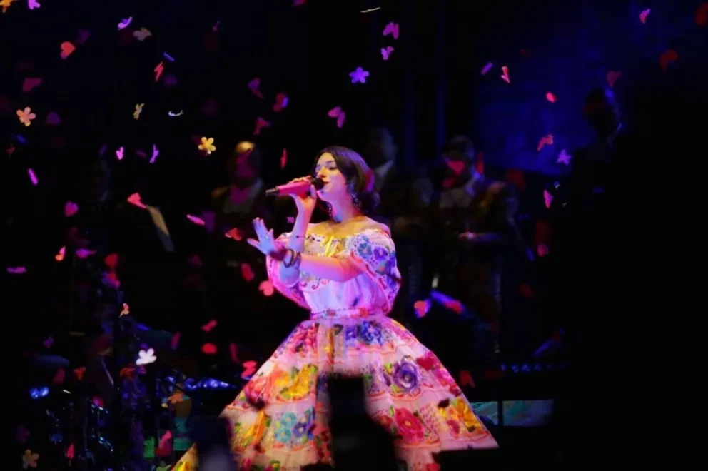 Así fue la hermosa participación de Ángela Aguilar en el Festival Cultural de Zacatecas
