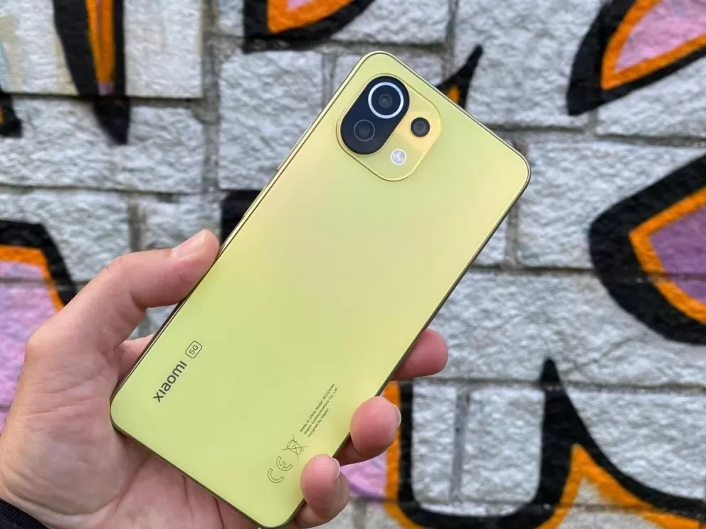 5 celulares con las tres b que puedes regalar este Día del Niño o Día de las Madres