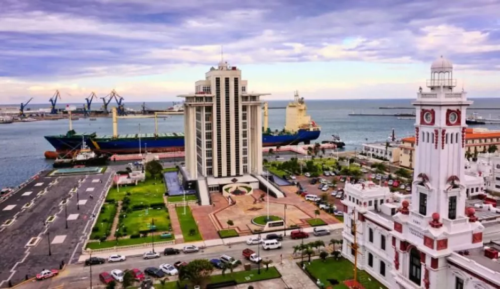 Anuncian inversiones en Veracruz