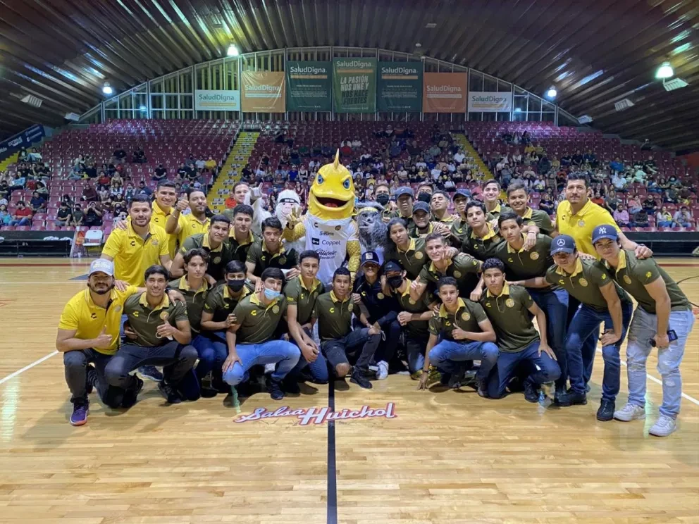 Dorados Tercera división, muestra apoyo a Caballeros de Culiacán