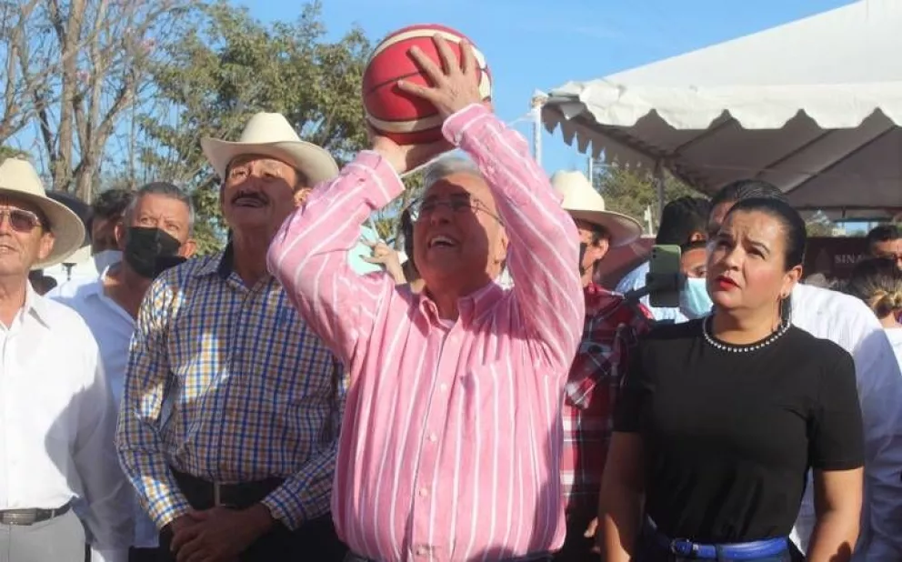 Inauguran cancha de basquetbol en Valdés Montoya
