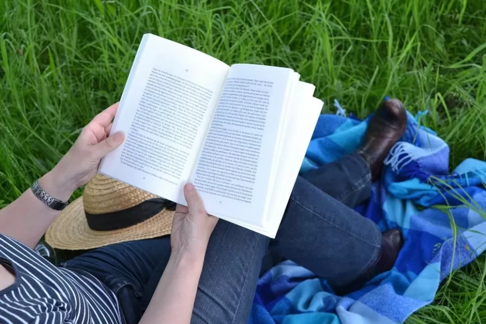 La razón por la que hoy 23 de abril celebramos el Día Internacional del Libro