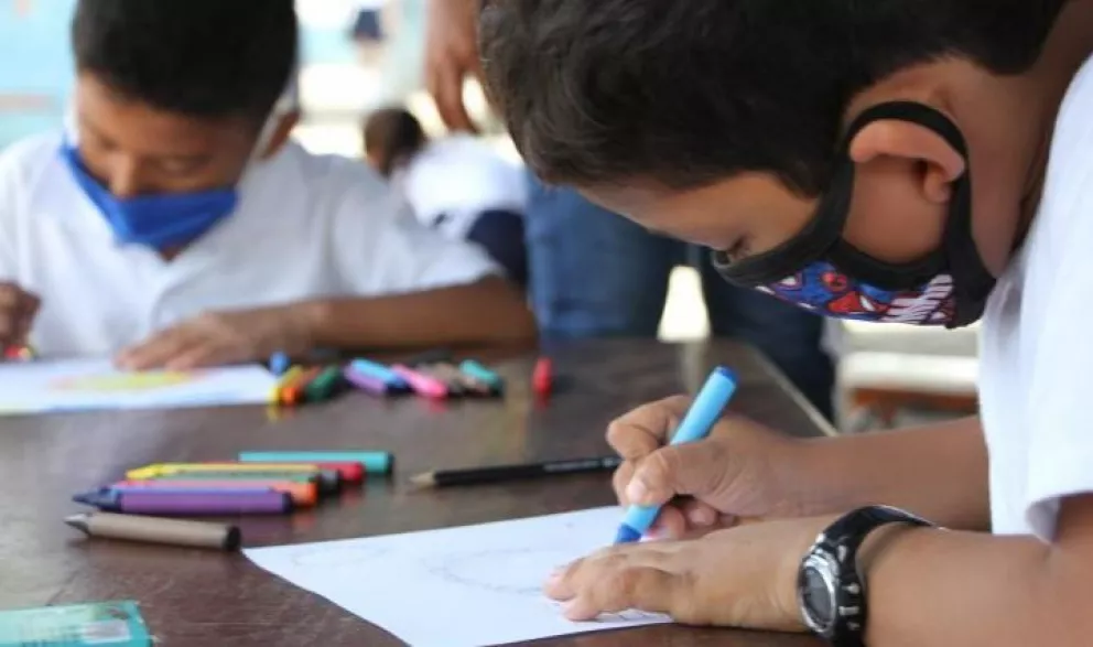 La escuela es Nuestra garantiza horarios y alimentos
