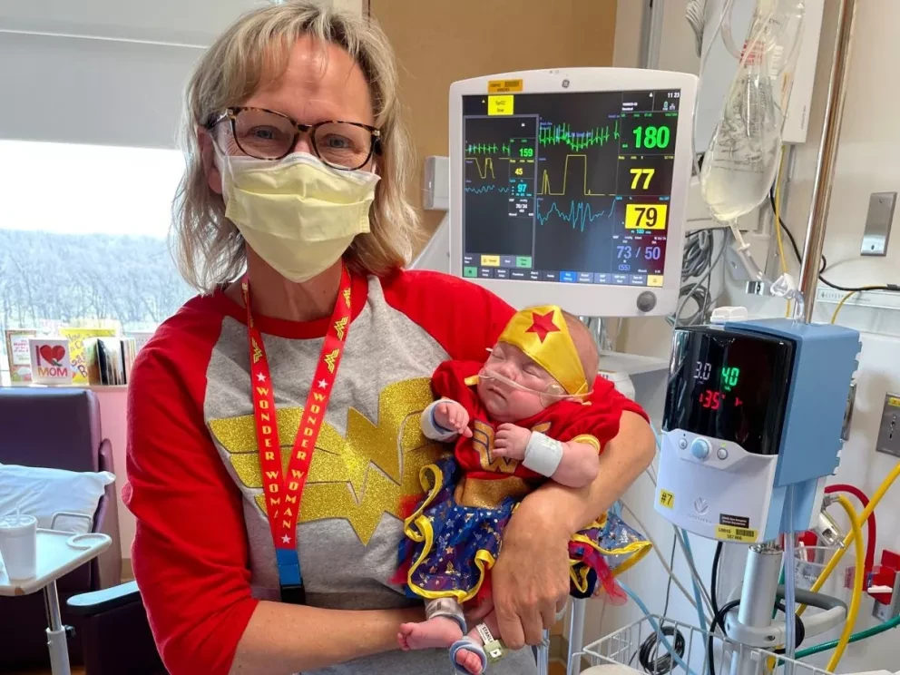 Hospital de Estados Unidos disfraza a sus niños pacientes por el día Nacional del Superhéroe. Foto: Childrens Hospital of Michigan