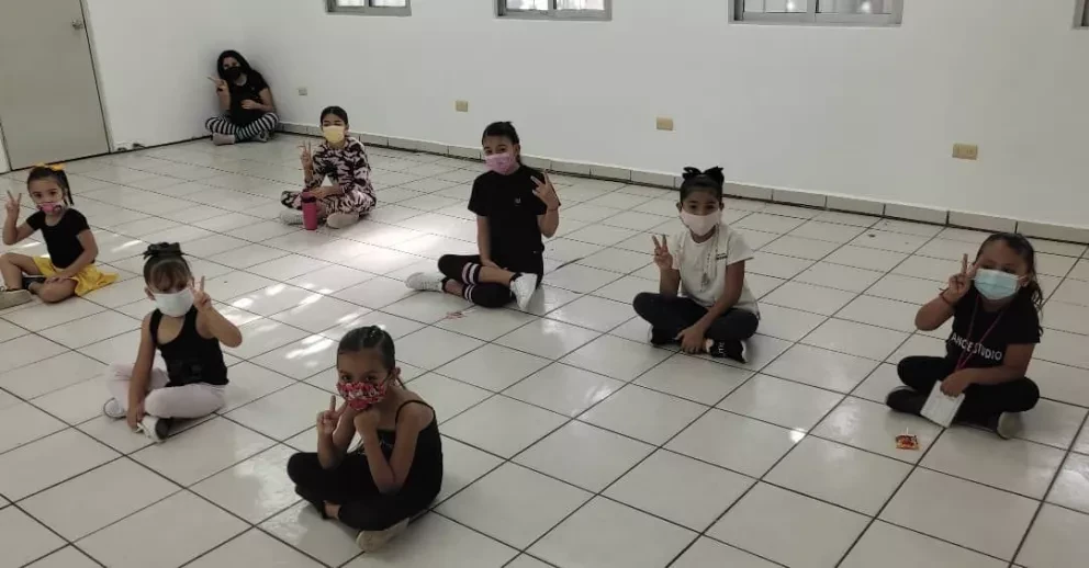 En la academia CNOP puedes aprender y mejorar tus talentos artísticos.