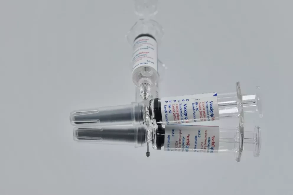El virus de Epstein-Barr es la principal causa de mononucleosis infecciosa y se asocia con varios cánceres. Foto: Temática.