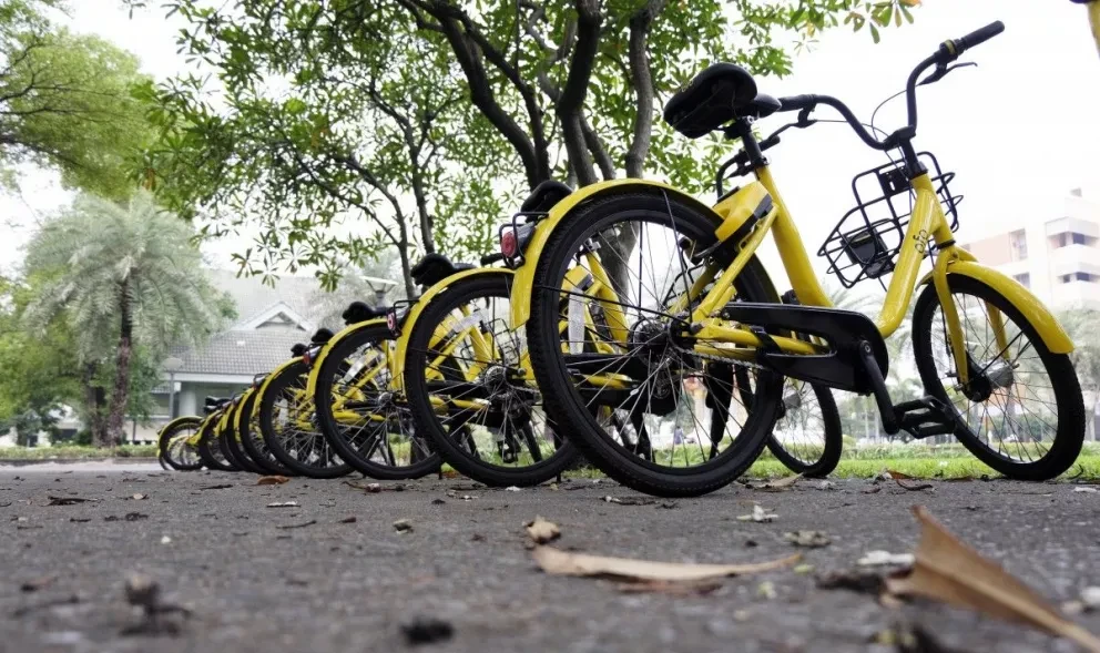 ¿Viajas en bici? Sigue estas medidas de seguridad