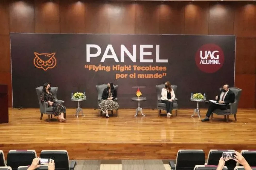 Evento de Flying Tecolotes por el mundo que se realizó el año pasado: Foto: Universidad Autónoma de Guadalajara.