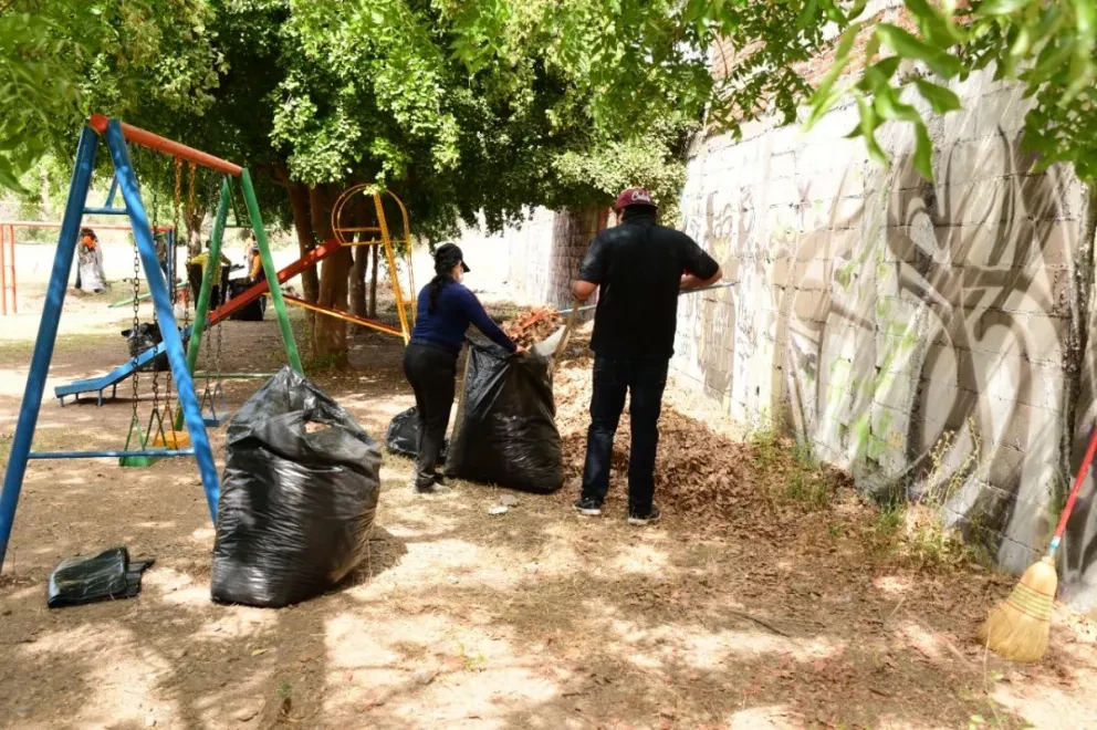 Con nuevo rostro el parque del fraccionamiento Ribera de Tamazula