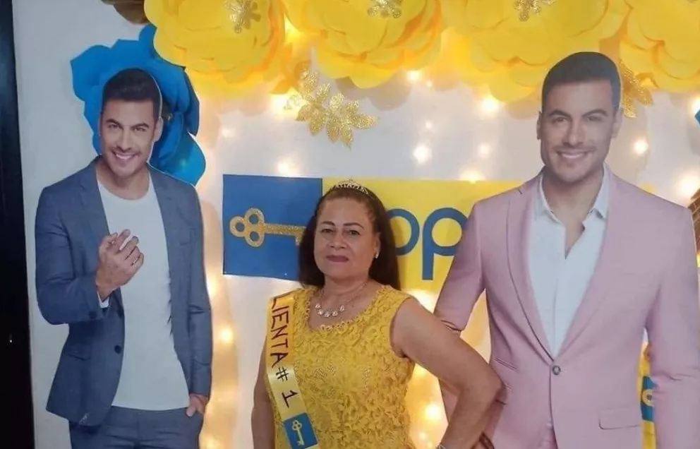 Tamaulipeca festeja su cumpleaños con fiesta temática de Coppel.