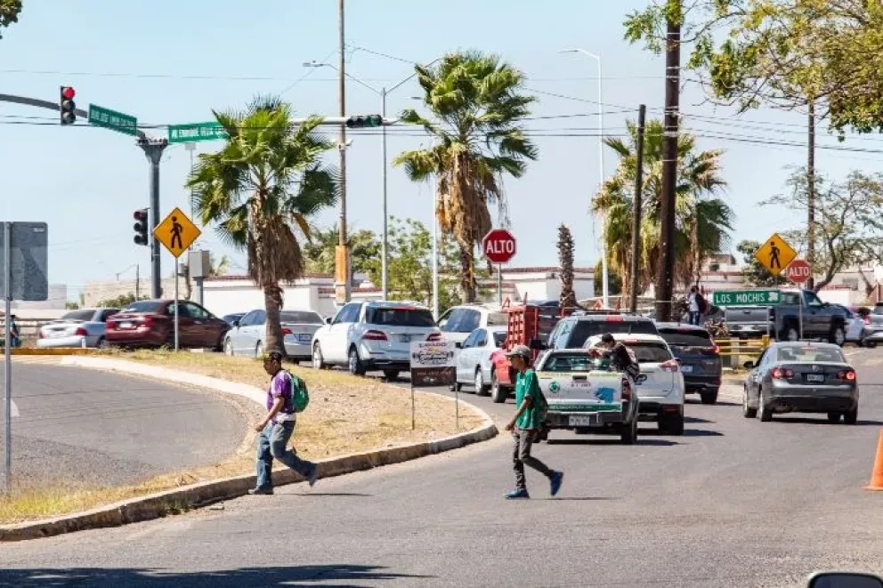 Cruceros de Culiacán más conflictivos aún con semaforización.