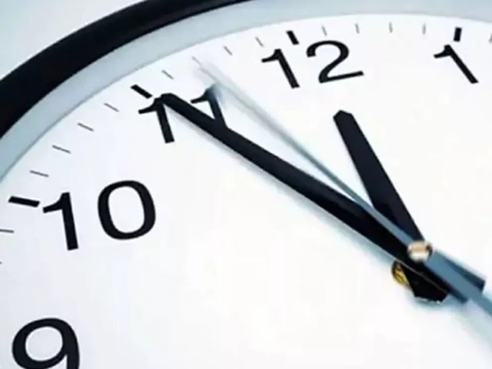 Eliminación de cambio de horario y las mentiras en la mañanera