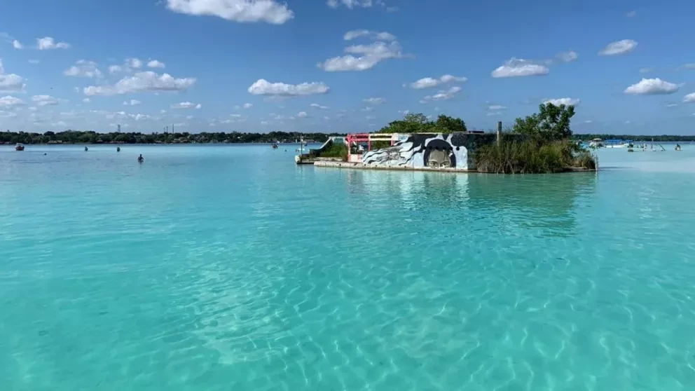 Bacalar, la paradisíaca laguna en México; conoce cómo llegar y cuánto cuesta ir