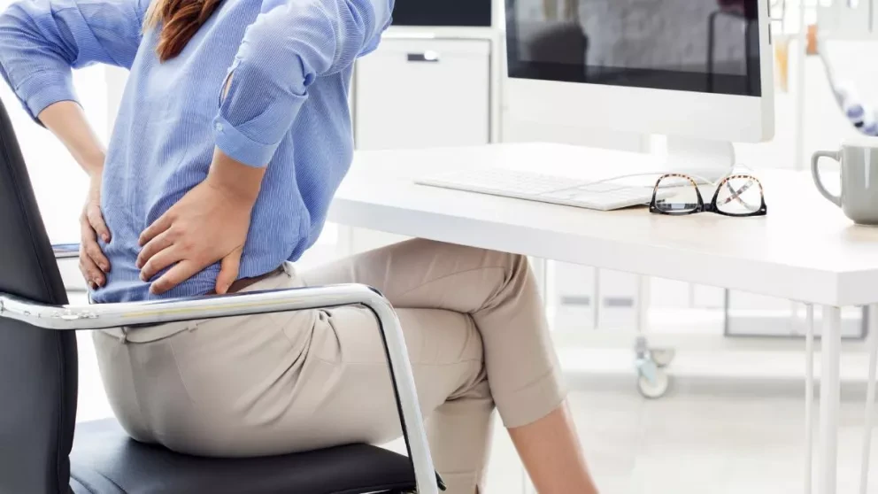 ¿Por qué tengo dolor de espalda? Causas, recomendaciones y tratamiento para tratar la lumbalgia