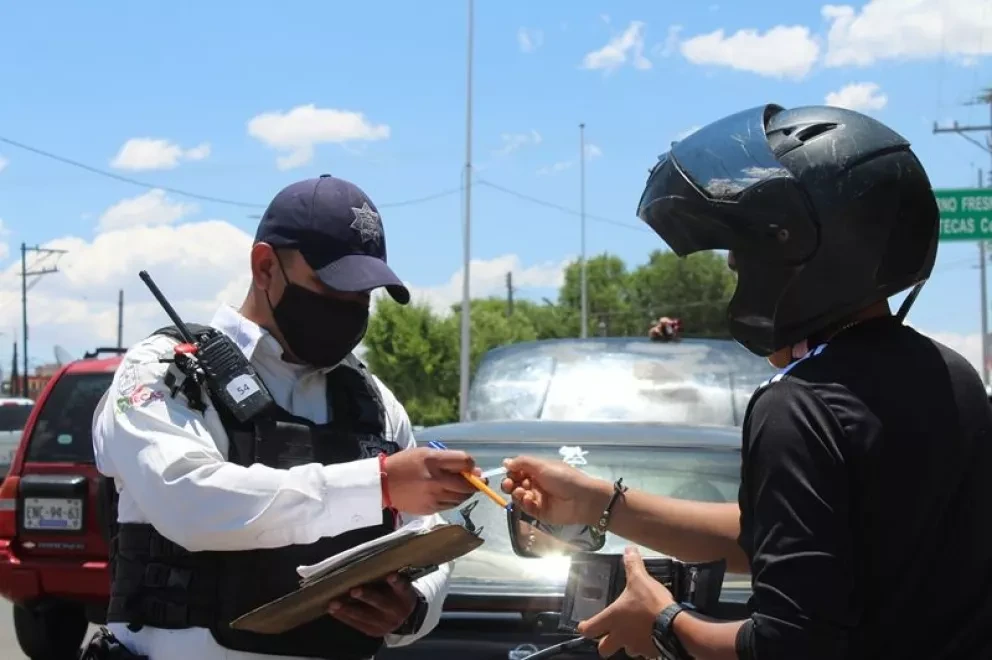 El casco es tu protección, podría salvar tu vida