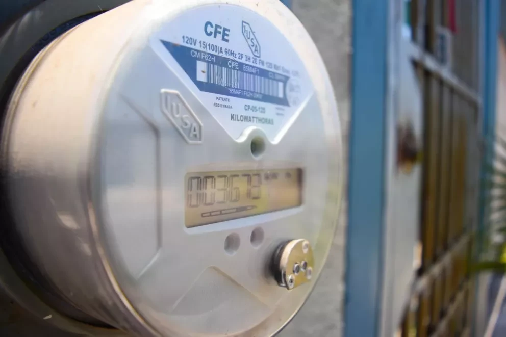 CFE: ¿Cómo saber si me están robando luz? Checa estas recomendaciones y reporta al 071