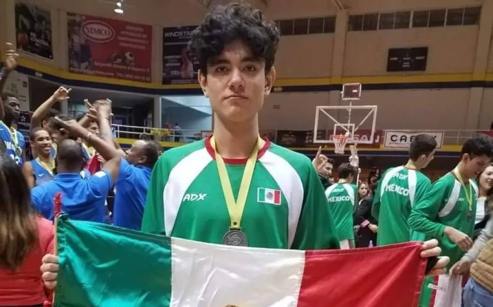 El basquetbolista culiacanaense Santiago Ochoa. Foto: El Sol de Sinaloa