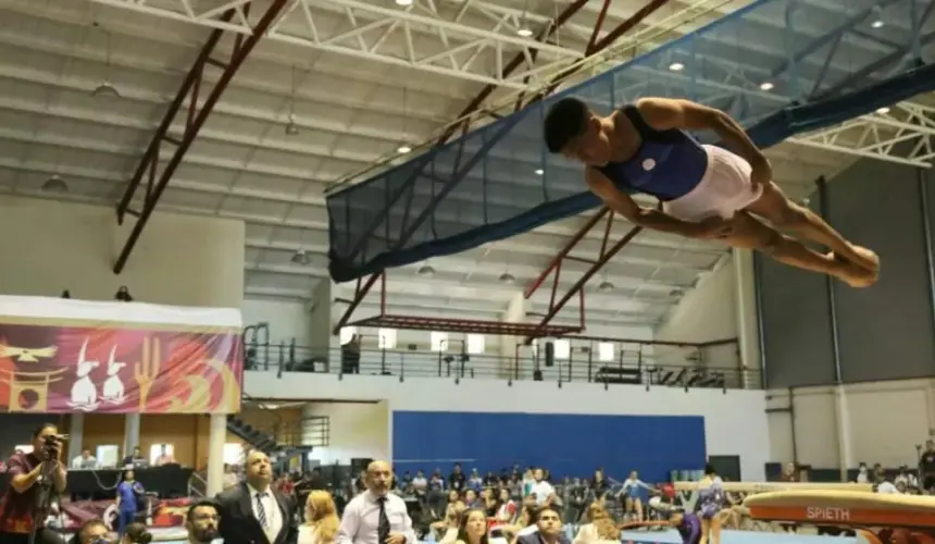 Aarón Ibarra es uno de los máximos ganadores de medallas de oro en la rama varonil de la Gimnasia Artística en los Juegos CONADE 2022. FOTOS: ISDE