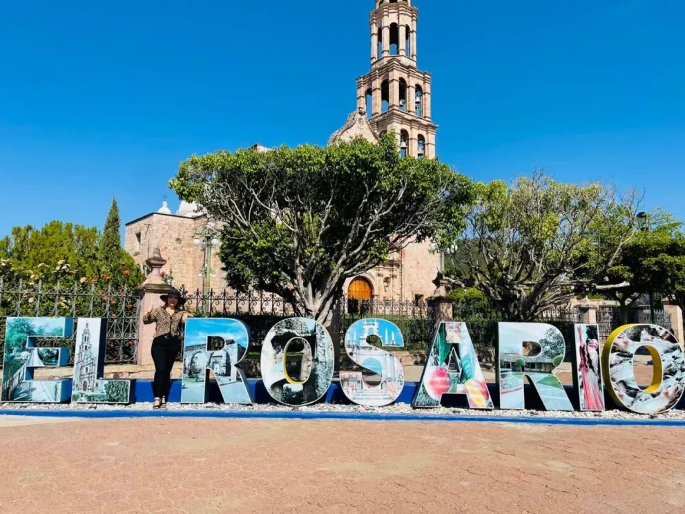 Miguel Torruco: Ingresan a México más de 13 mil millones de dólares por turistas internacionales.