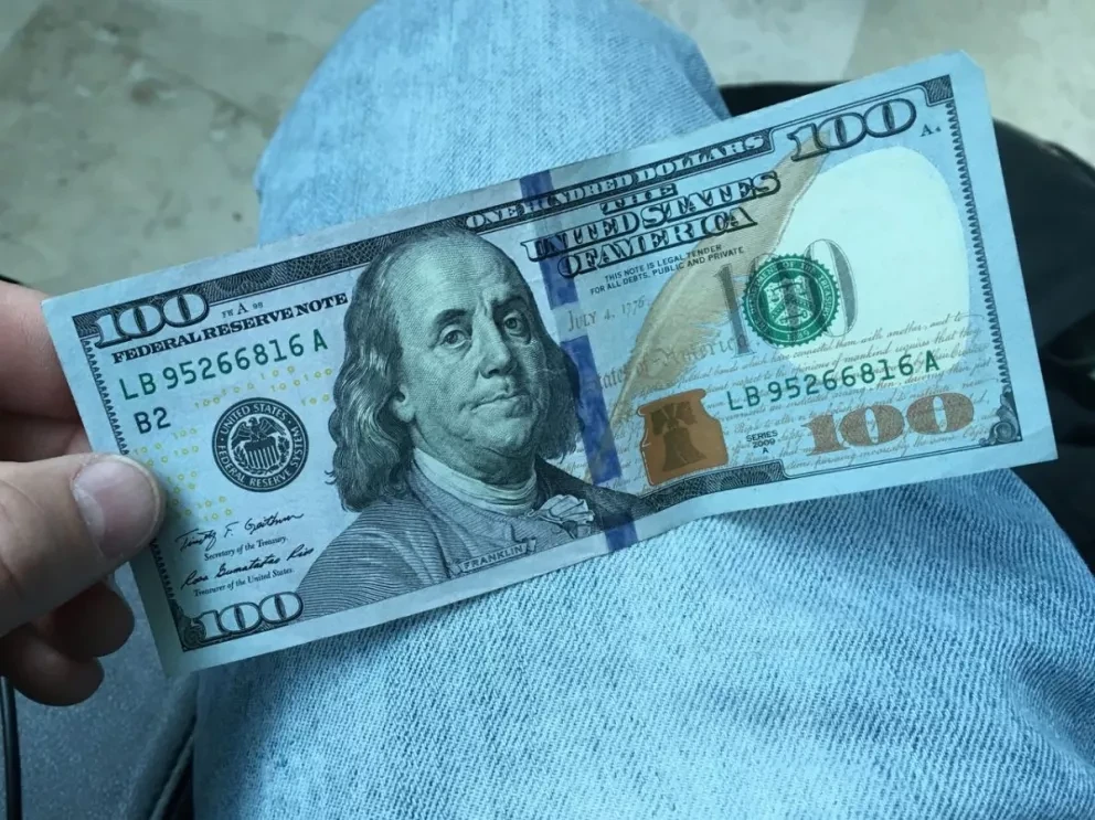 Dólar hoy: Peso mexicano avanza con gran firmeza ante la moneda americana