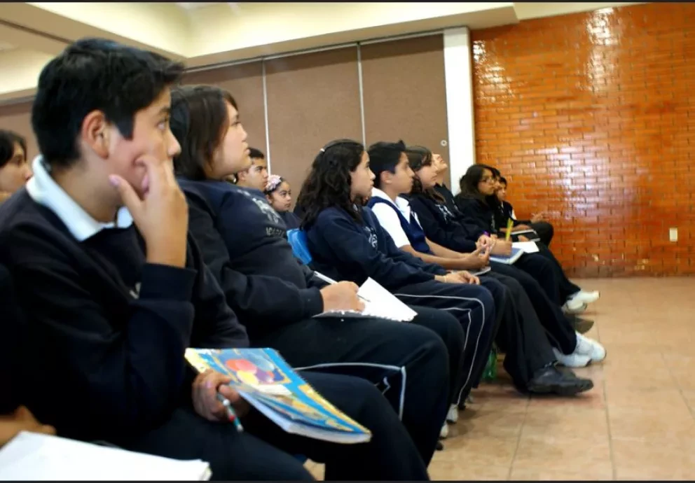 Por qué la SEP no dejará que ningún alumno saque menos de 6 y la asistencia ya no contara.