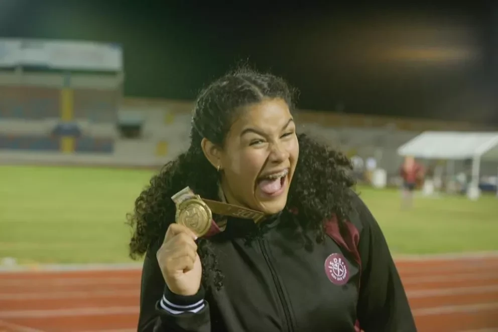 En atletismo Sinaloa cierra con dos preseas de oro, una de plata, otra de bronce y de esta manera se coloca en el sitio 14 del medallero general. Fotos: ISDE