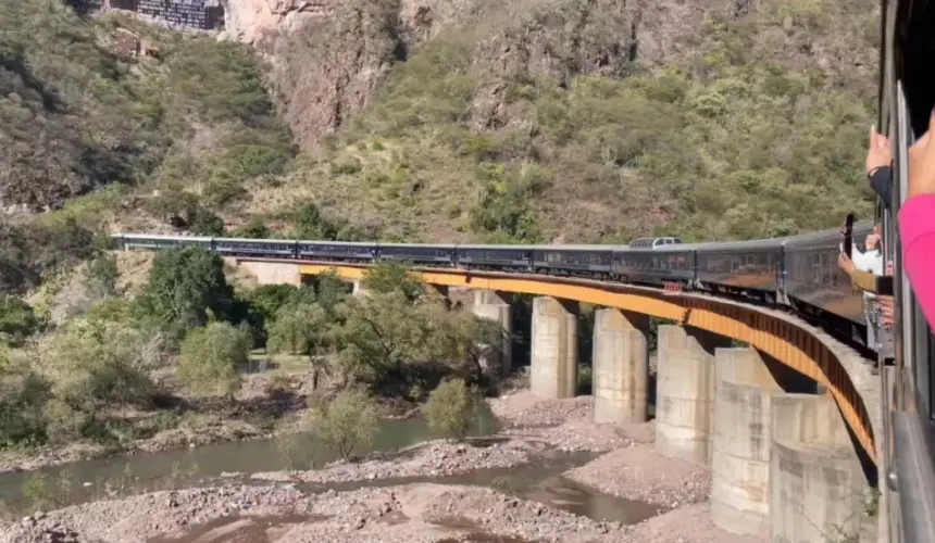 El Chepe Express en el top 10 mundial de los ferrocariles más espectaculares: NATGEO