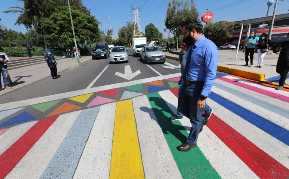 ¡Con cuidado! Mantén a salvo a los peatones