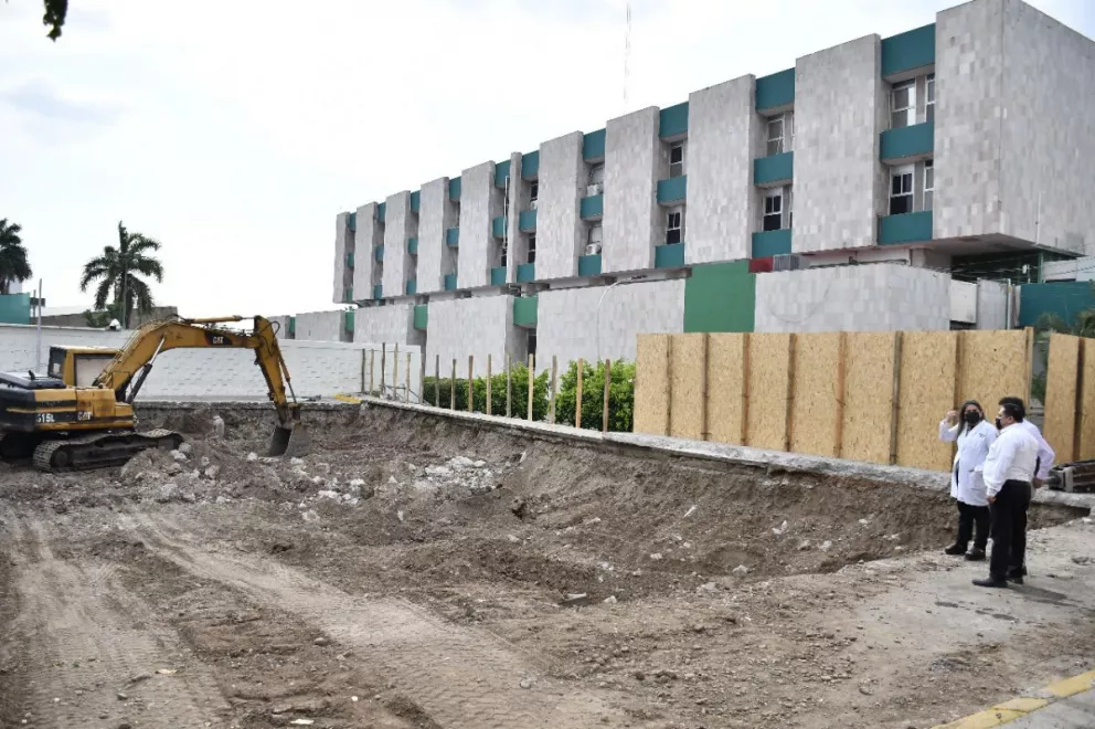 En el proyecto se invertirán más de 29 millones de pesos en obra civil y más de 4 millones de pesos en equipamiento. Fotos: IMSS Sinaloa