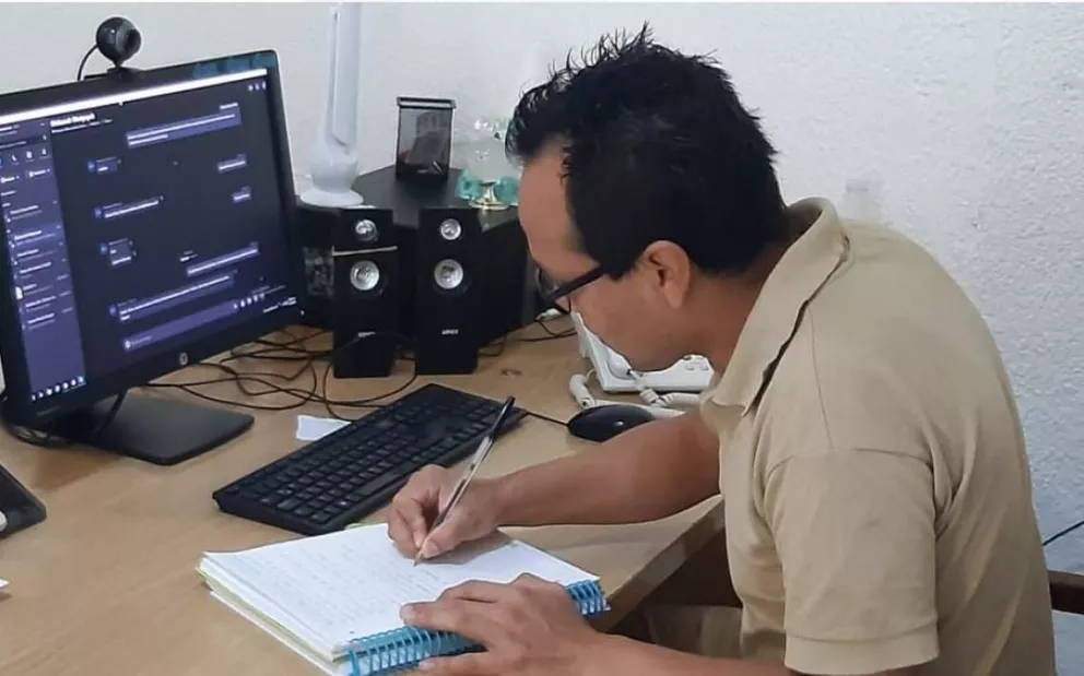 Víctor González, el recluso que se graduó con honores como ingeniero por la UNAM