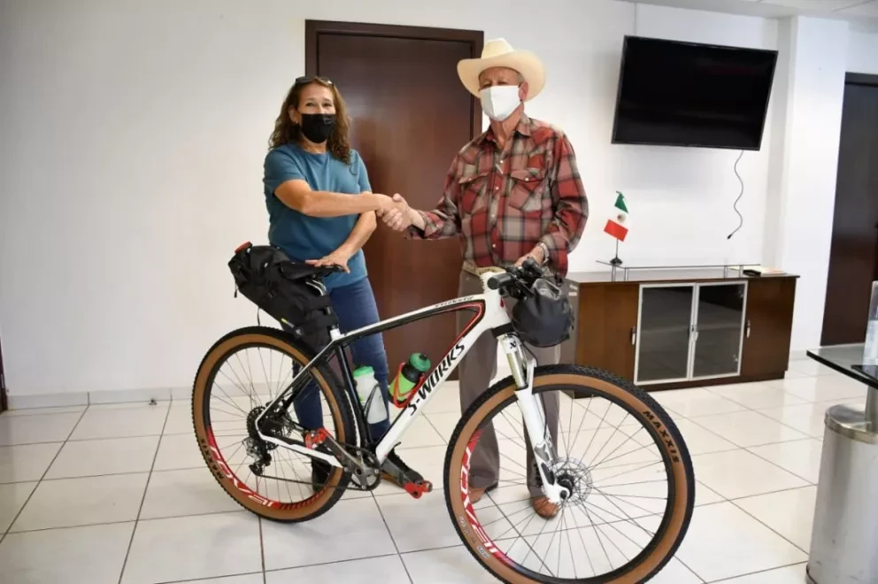 Desde Guasave hasta Chiapas, así será la ruta de la ciclista angosturense Rosario Villava