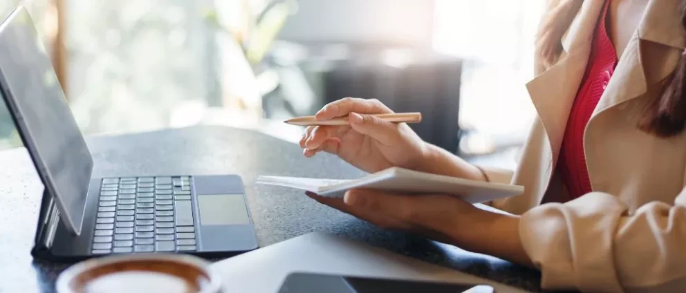 Inician inscripciones para ingresar a 21 carreras a distancia en la UnADM: SEP