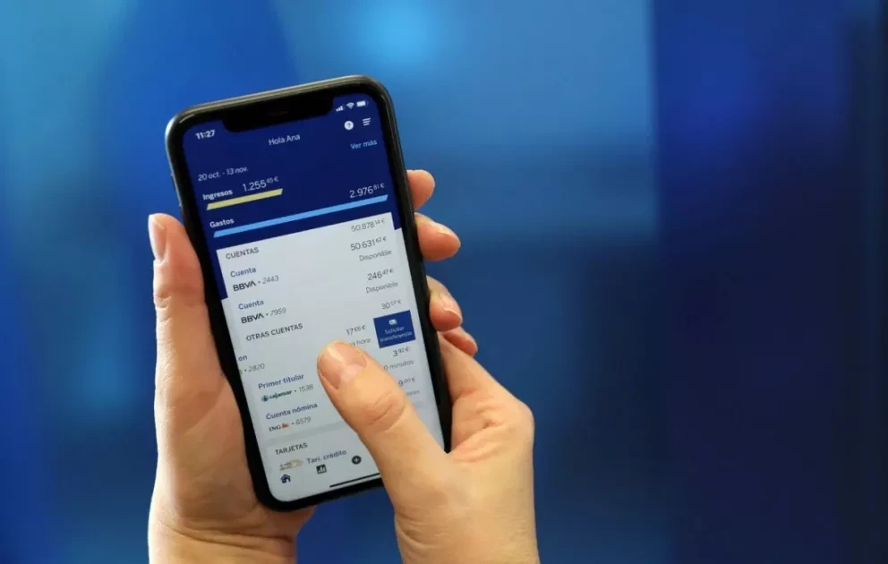 3 tips para usar la banca en línea desde tu celular y evitar caer en fraudes